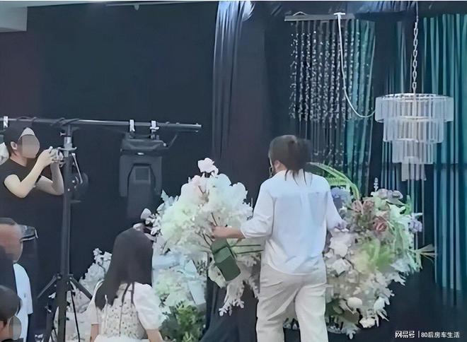 钟撤场监控与聊天记录揭露真相。不朽情缘婚庆公司婚礼前10分(图7)